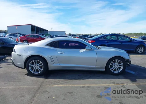 2015 Chevrolet Camaro 2Ls z USA, uszkodzony, nr VIN 2G1FB1E32F9257164